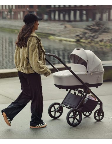 Venicci - Claro - Trio Sistema Modulare Con questo passeggino vi concentrerete sull'essenziale: sicurezza, comfort 2025